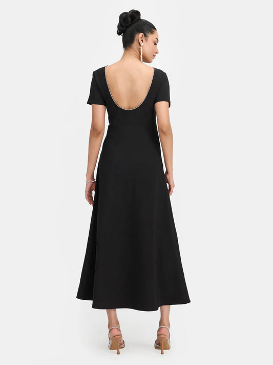 FRONT TIE MAXI DRESS