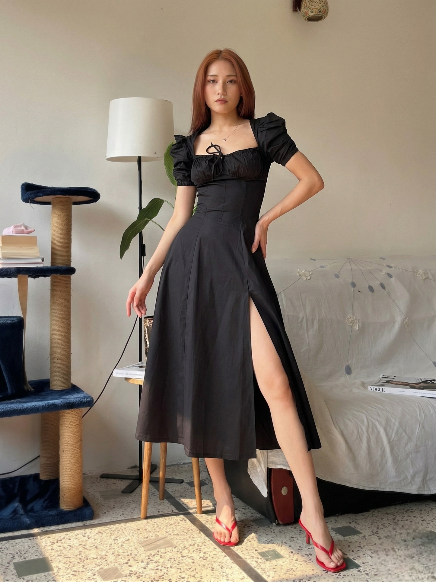 BLACK PUFF SLEEVE DRESS