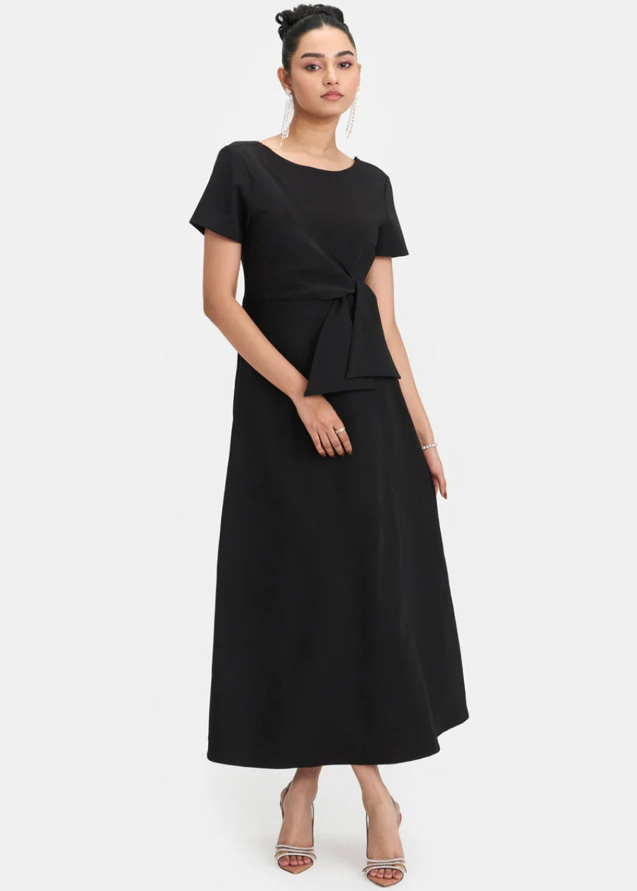 FRONT TIE MAXI DRESS