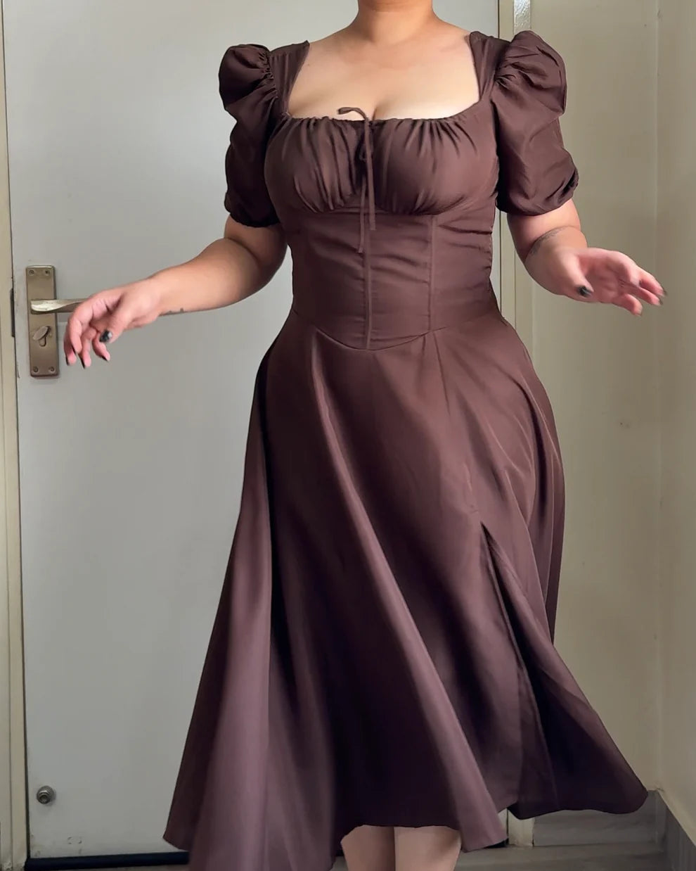BROWN PUFF SLEEVE DRESS