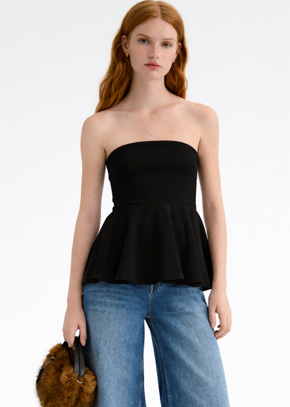 STRAPLESS FITTED CROP TOP