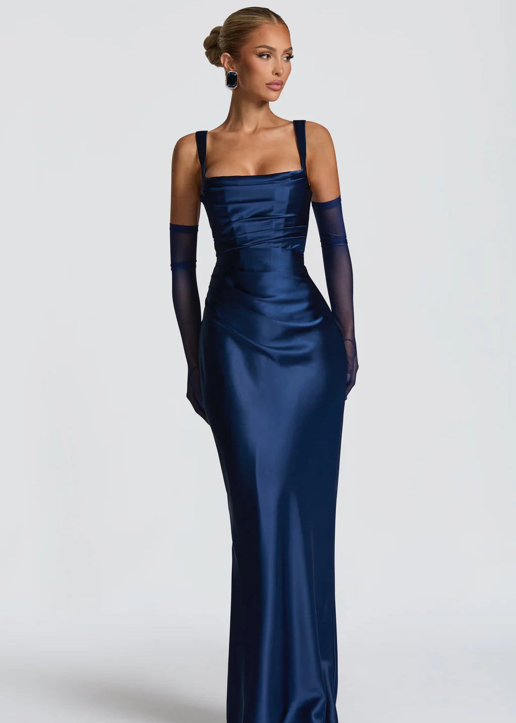CALANTHE MAXI DRESS — NAVY VELOUR